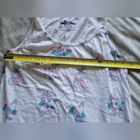 🌻 3 for $15. Threadless womans tank top. Size large. - Picture 4 of 4